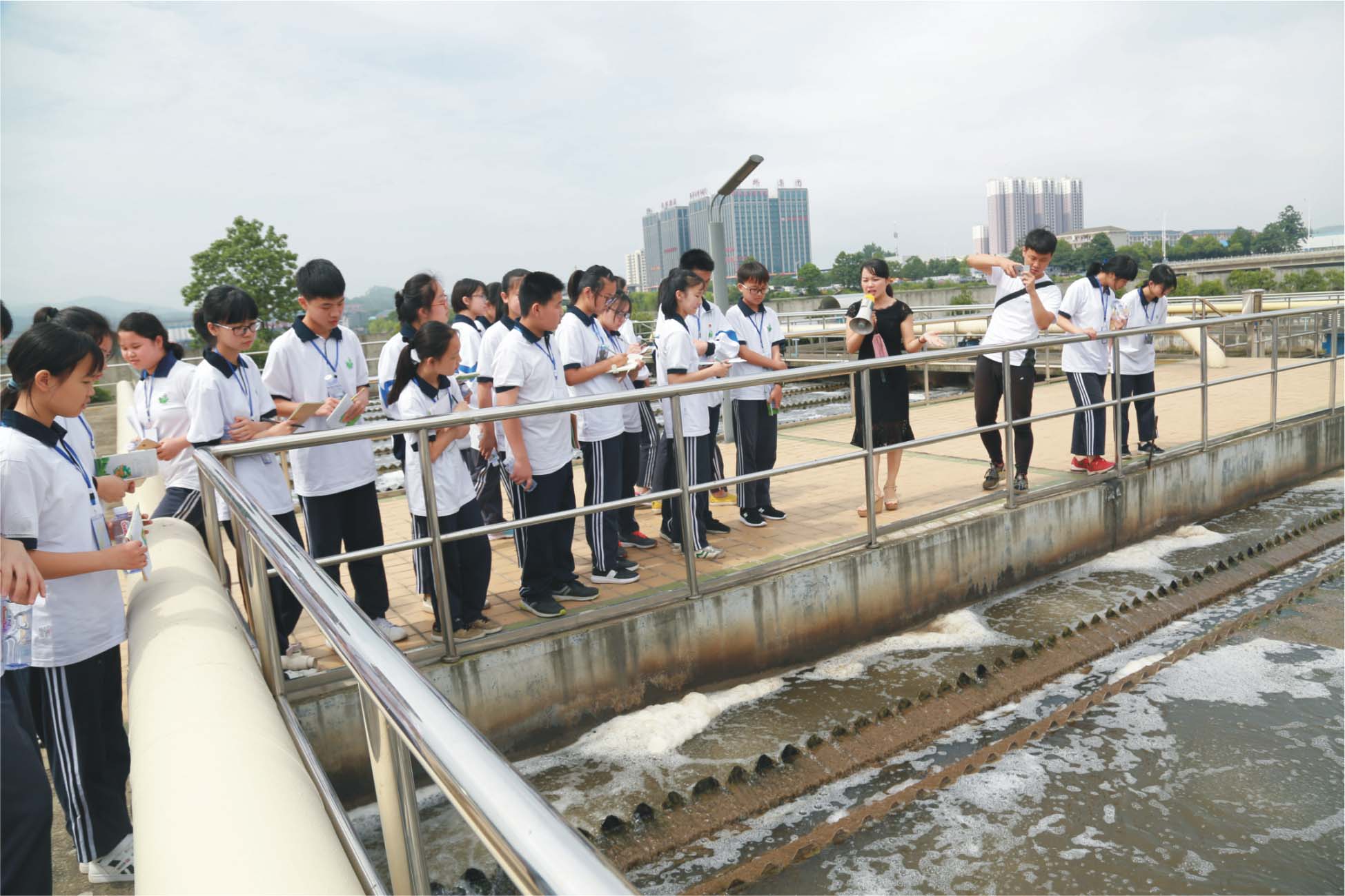 1584437134294604.jpg 實(shí)踐現(xiàn)場(chǎng).jpg